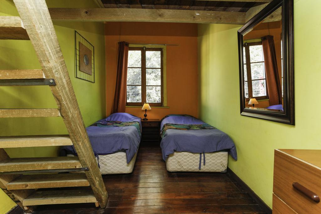 Hostal Casa Verde Limon ヴァルパライソ エクステリア 写真