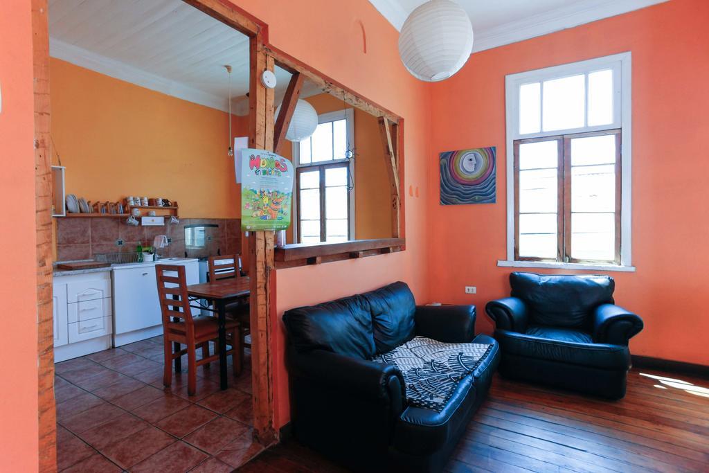 Hostal Casa Verde Limon ヴァルパライソ エクステリア 写真