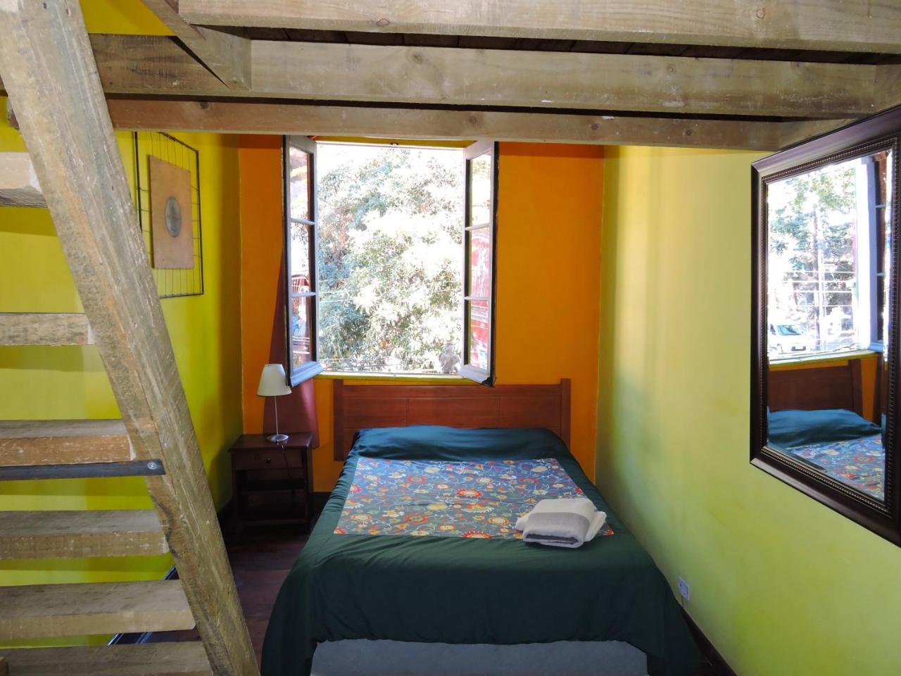 Hostal Casa Verde Limon ヴァルパライソ エクステリア 写真