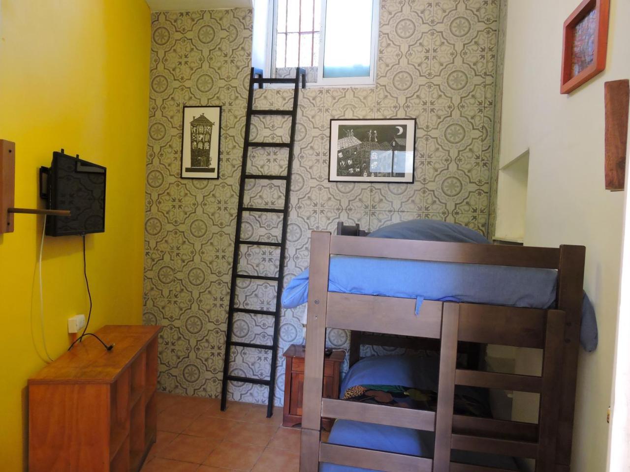 Hostal Casa Verde Limon ヴァルパライソ エクステリア 写真