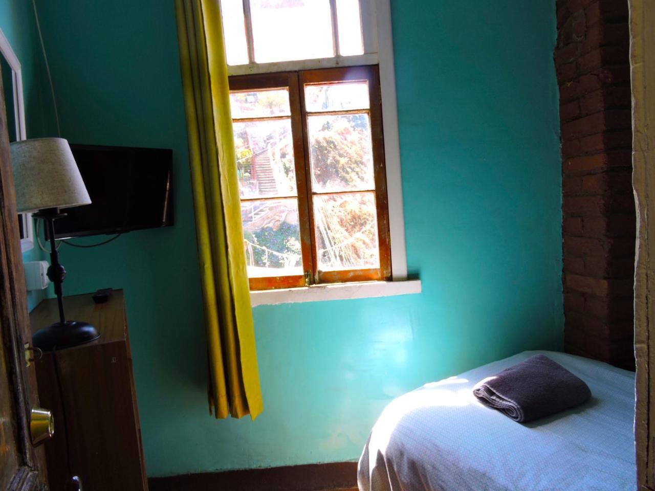 Hostal Casa Verde Limon ヴァルパライソ エクステリア 写真